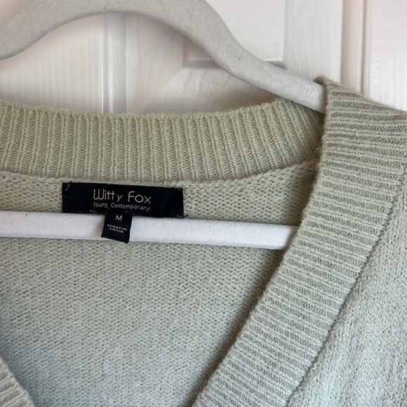 Witty Fox sage green women’s sweater size M with little hearts - Picture 4 of 7